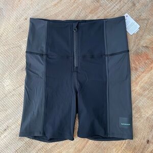 Lululemon Hike To Swim Short 6”